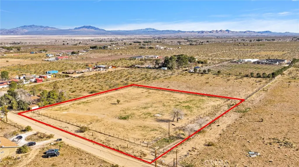 9353 Cody #2 Road, Lucerne Valley, CA — listing photo 1