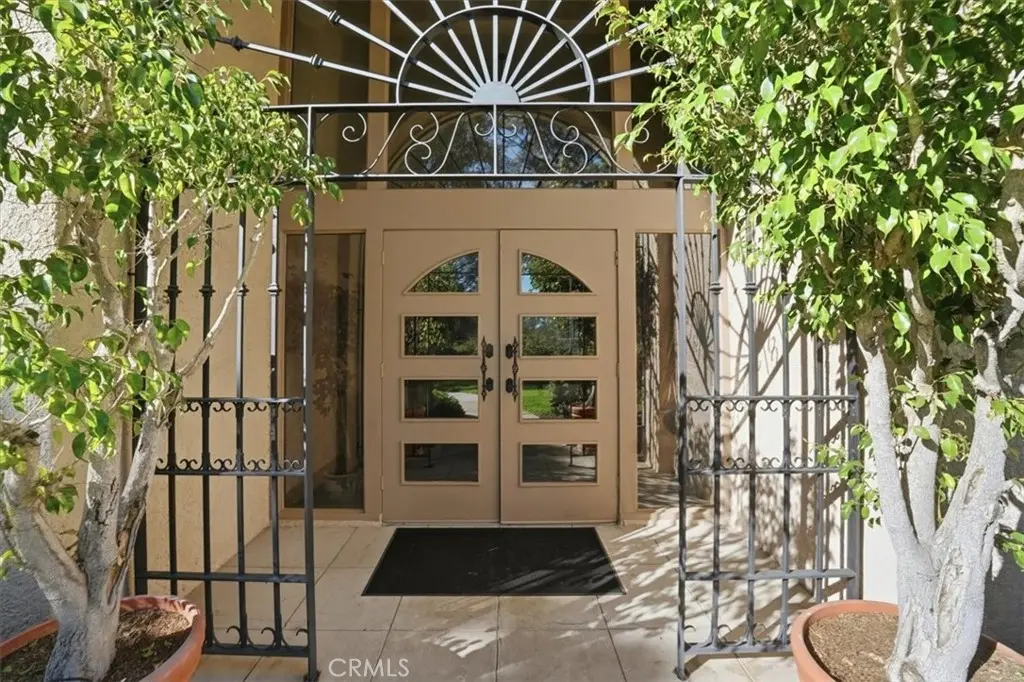 Condominium for sale at 3499 Bahia Blanca W B1, Laguna Woods, CA featuring 2 beds and 2 baths