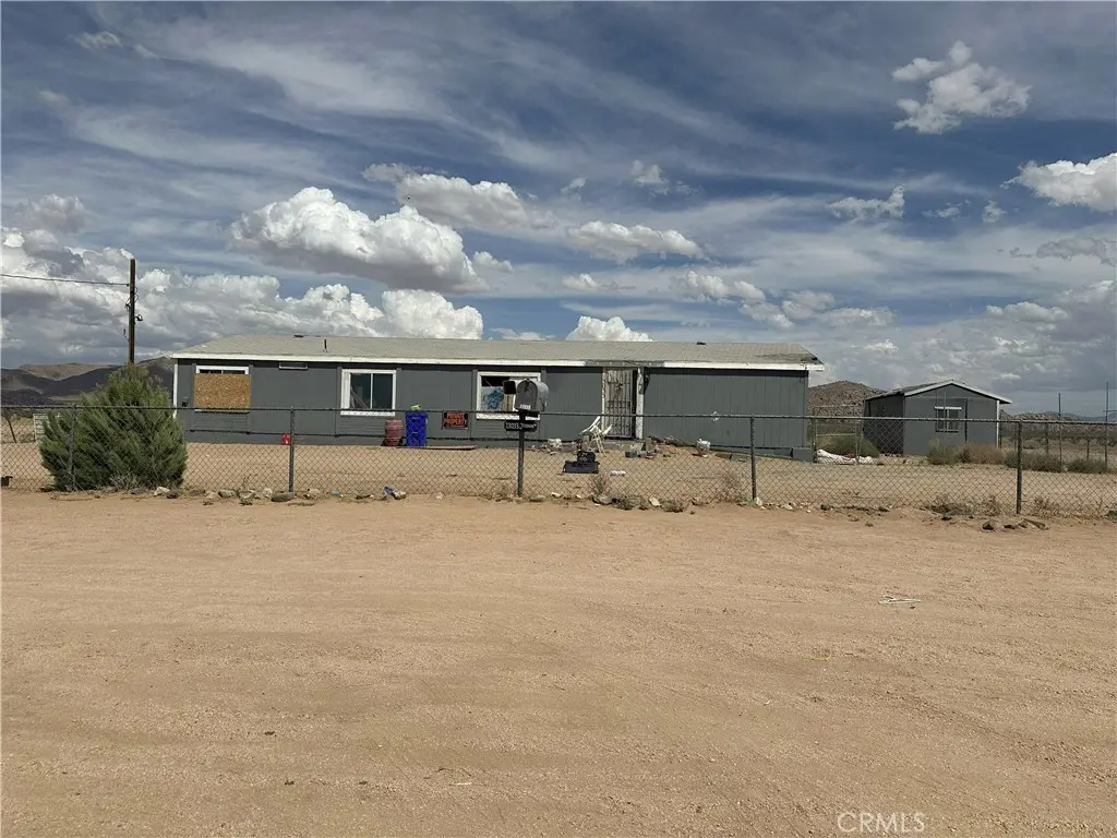 13033 Joshua, Apple Valley, CA — listing photo 1