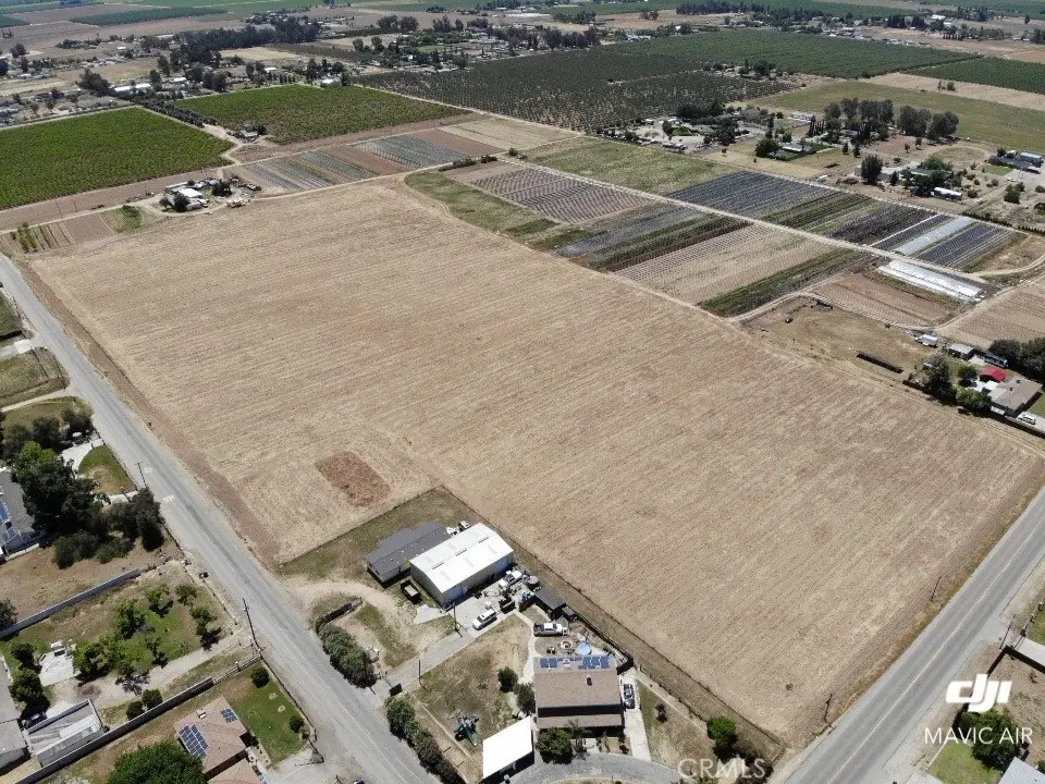 17 Acres McKinley and Hayes, Fresno, CA — listing photo 1