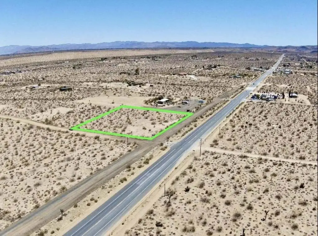 205 Old Woman Springs Road, Yucca Valley, CA — listing photo 1