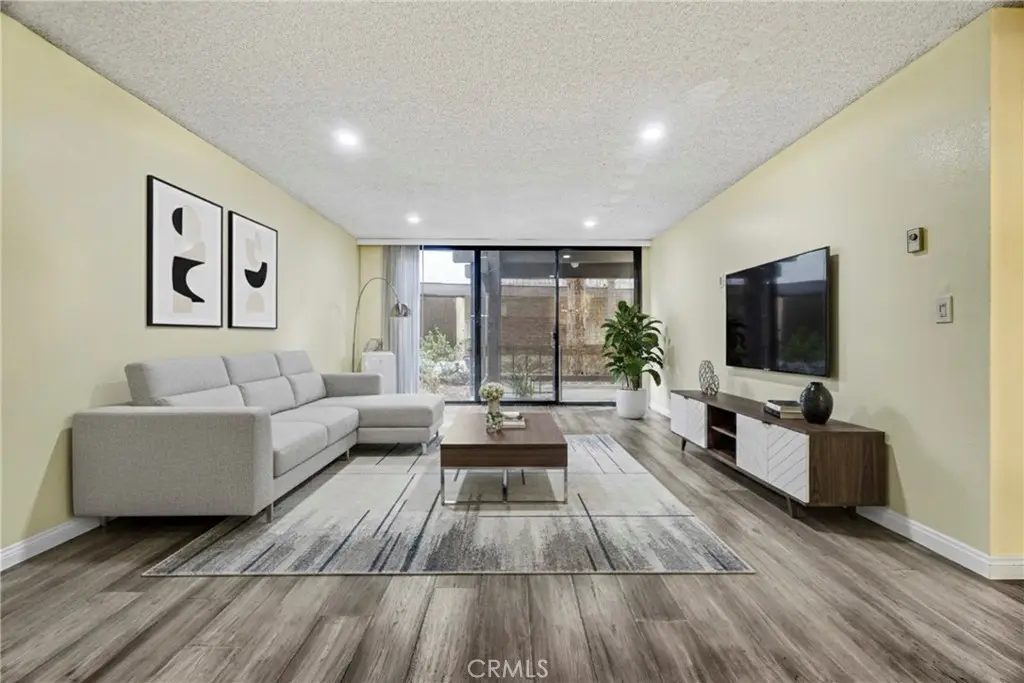 8650 Gulana C1056, Playa Del Rey, CA — listing photo 1