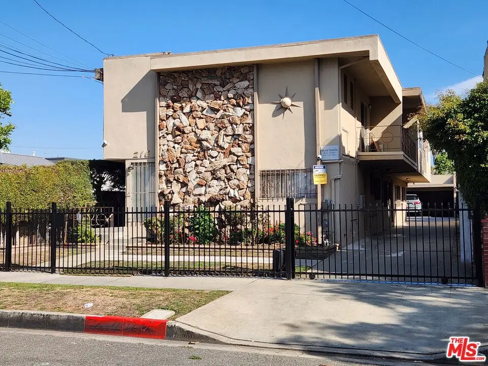 216 S Inglewood Avenue, Inglewood, CA — listing photo 1