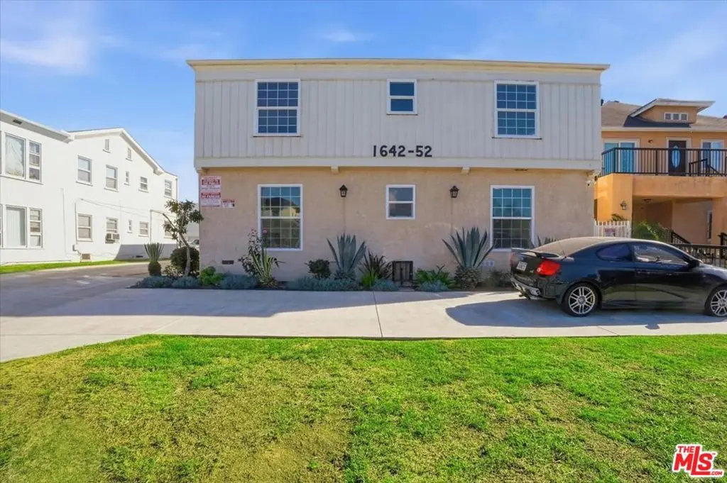 Residential Income for sale at 1642 Crenshaw Boulevard, Los Angeles, CA featuring 6 beds and 6 baths