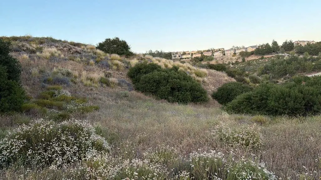 4 Coya Trail, Chatsworth, CA — listing photo 1