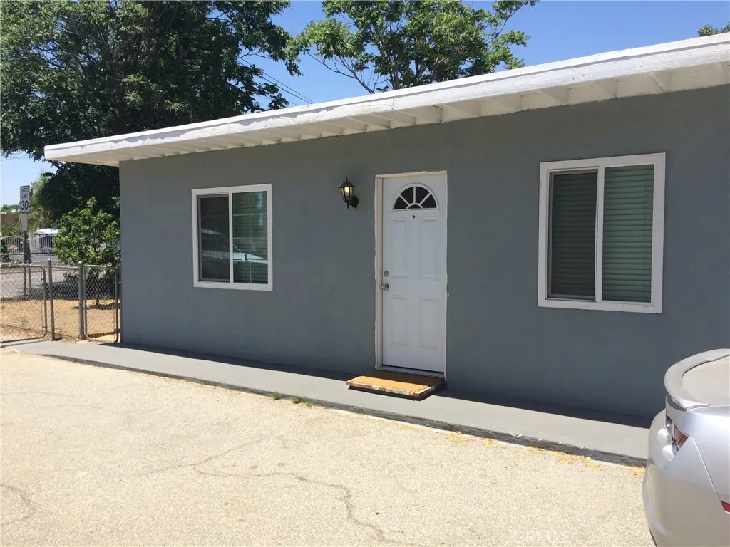 Duplex for sale at 612 Pennsylvania, Beaumont, CA
