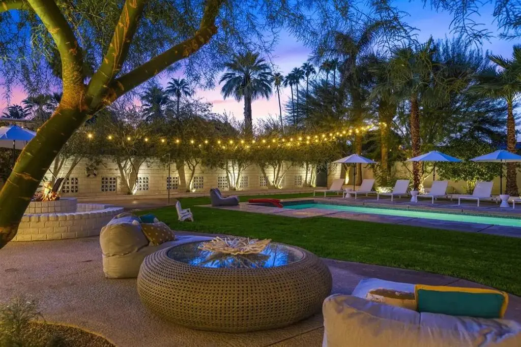 Single Family Residence for rent at 72382 Desert Drive, Rancho Mirage, CA featuring 4 beds and 4 baths