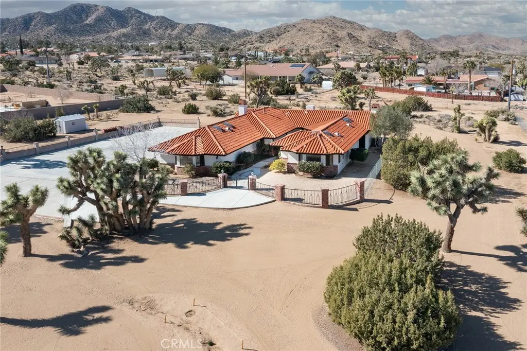 9200 Fortuna, Yucca Valley, CA — listing photo 1