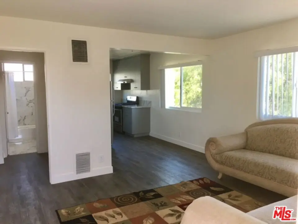 Condominium for rent at 1353 W 36th Place 3, Los Angeles, CA featuring 2 beds and 1 bath