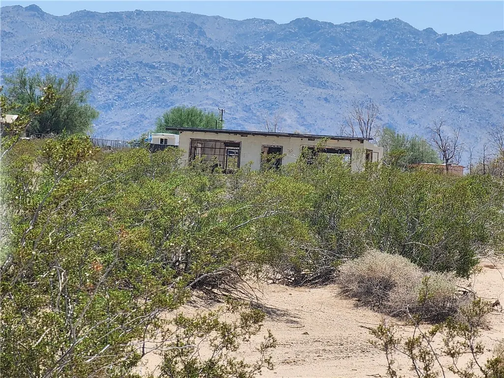 0 Meldora Avenue, 29 Palms, CA — listing photo 1