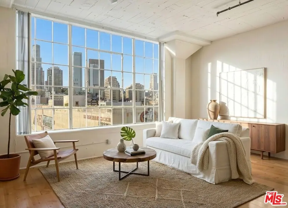 Condominium for sale at 420 S San Pedro Street 509, Los Angeles, CA and 1 bath