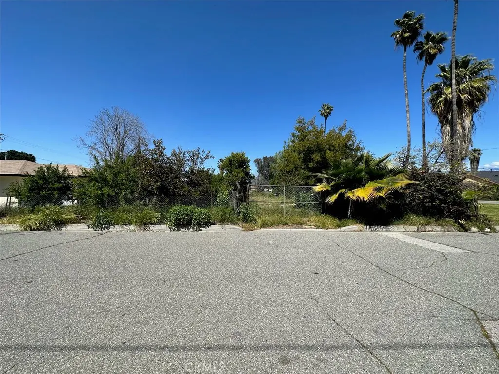 10679 Seamont, Loma Linda, CA — listing photo 1