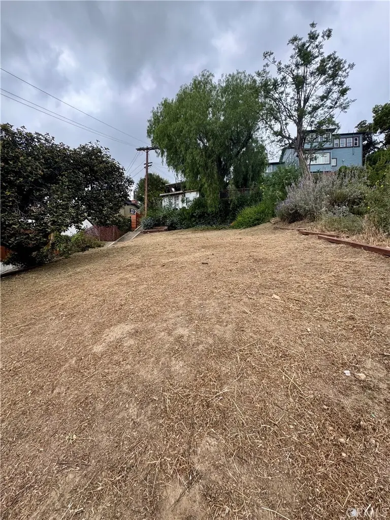 2106 Roselin, Los Angeles, CA — listing photo 1