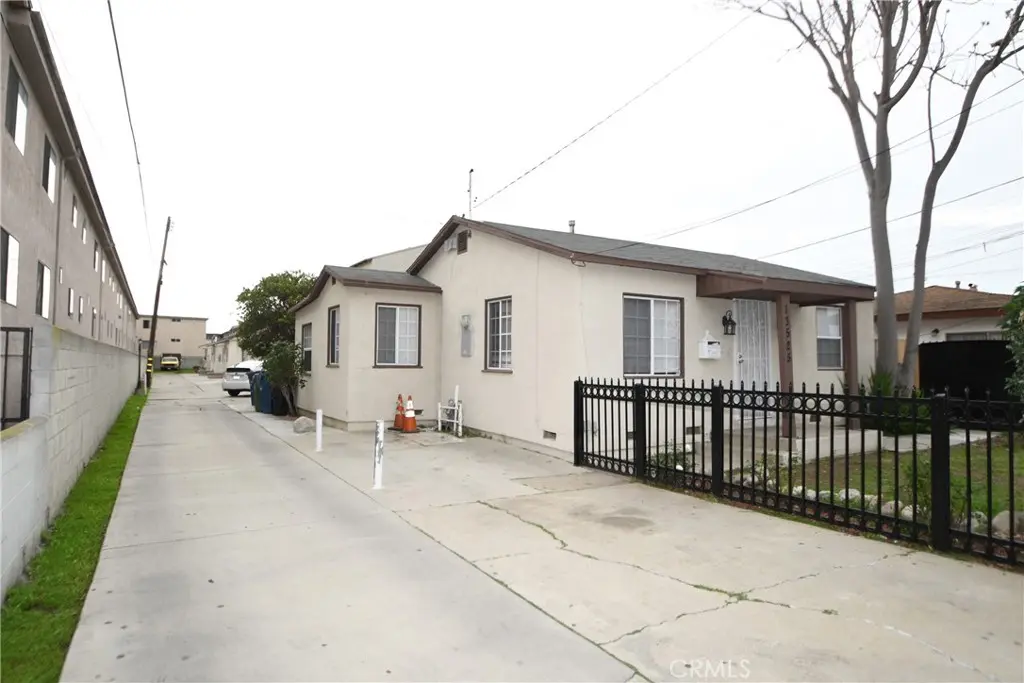 13525 Kornblum Avenue, Hawthorne, CA — listing photo 1