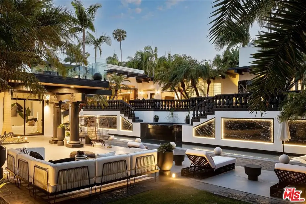 Single Family Residence for rent at Arenal Road, Carlsbad, CA featuring 6 beds and 12 baths