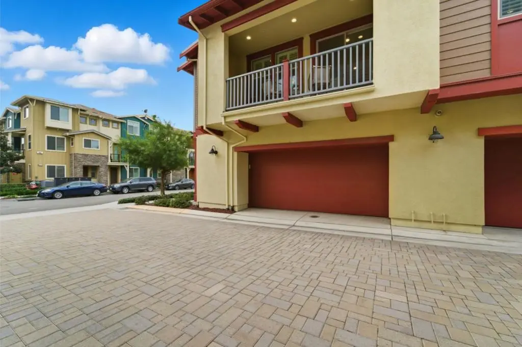 Townhouse for sale at 772 Tranquility Circle 2, Livermore, CA featuring 3 beds and 3 baths