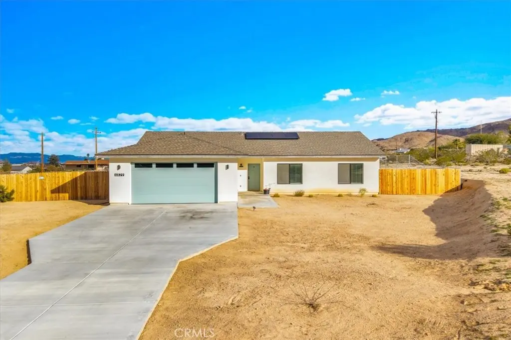 6829 Indian Cove, 29 Palms, CA — listing photo 1