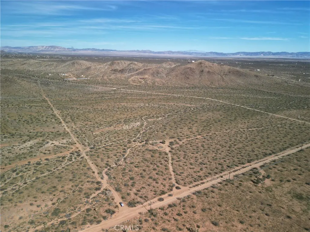 34 La Brisa Drive, Joshua Tree, CA — listing photo 1
