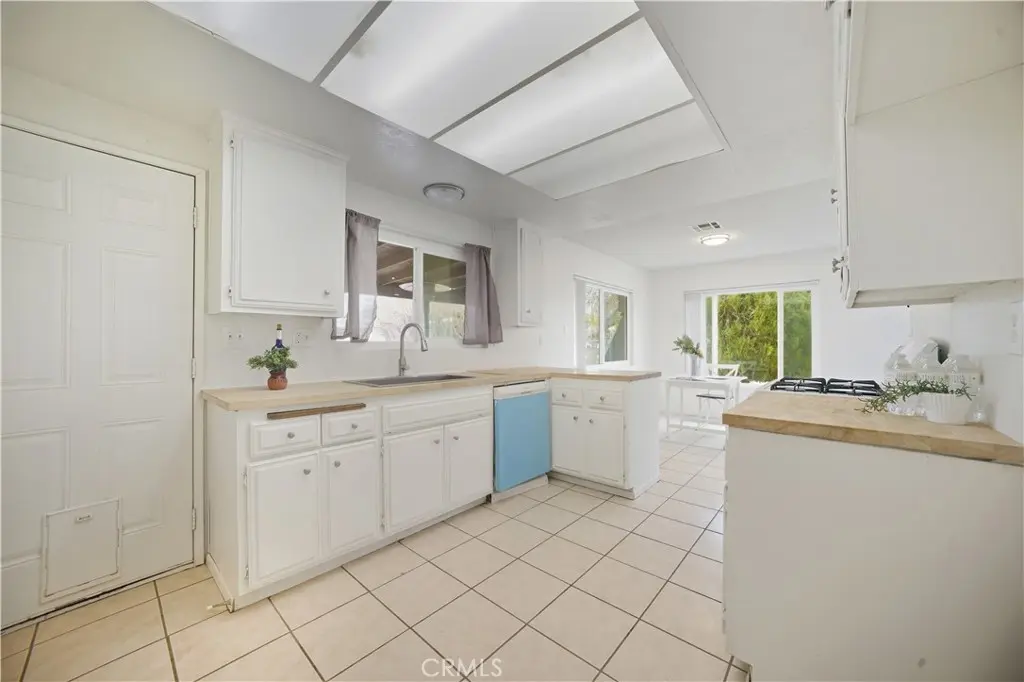 26763 Cumberland, Helendale, CA — listing photo 1