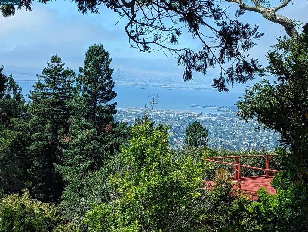 1110 Sterling Ave., Berkeley, CA — listing photo 1