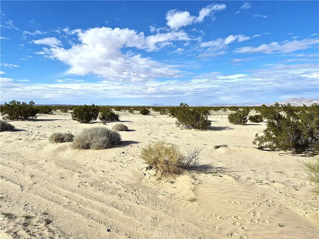 1 Mesa Drive, 29 Palms, CA — listing photo 1