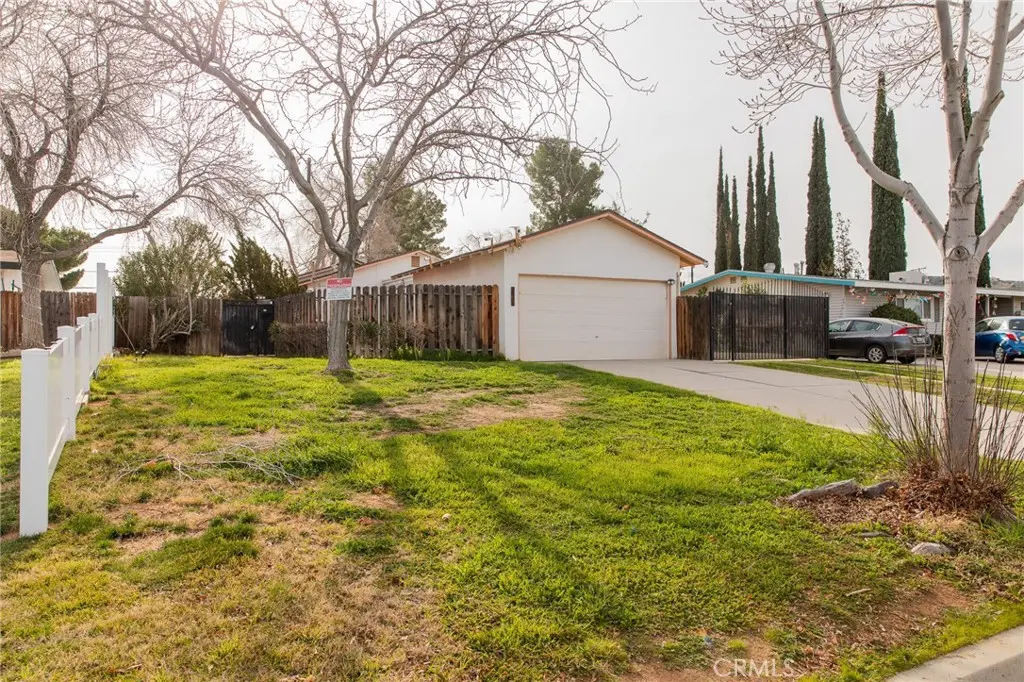 38990 Juniper Tree, Palmdale, CA — listing photo 1