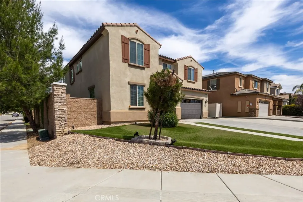 Single Family Residence for sale at 1102 Moraga Avenue, Perris, CA featuring 5 beds and 3 baths