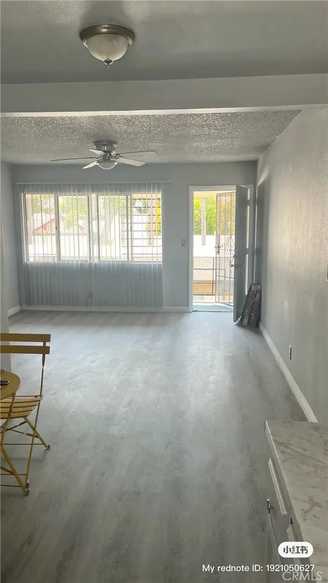 Residential Lease for rent at 1194 W 39th Street, Los Angeles, Los Angeles County, CA featuring 2 beds and 1 bath
