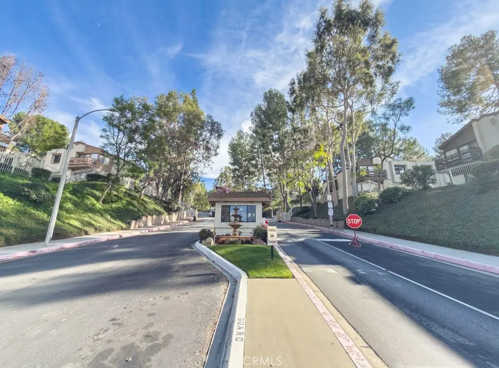 Condominium for sale at 22725 Lakeway 396, Diamond Bar, CA featuring 2 beds and 2 baths