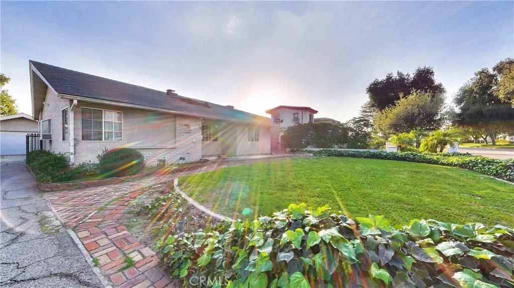 Residential Lease for rent at 118 W Magna Vista, Arcadia, Los Angeles County, CA featuring 3 beds and 2 baths