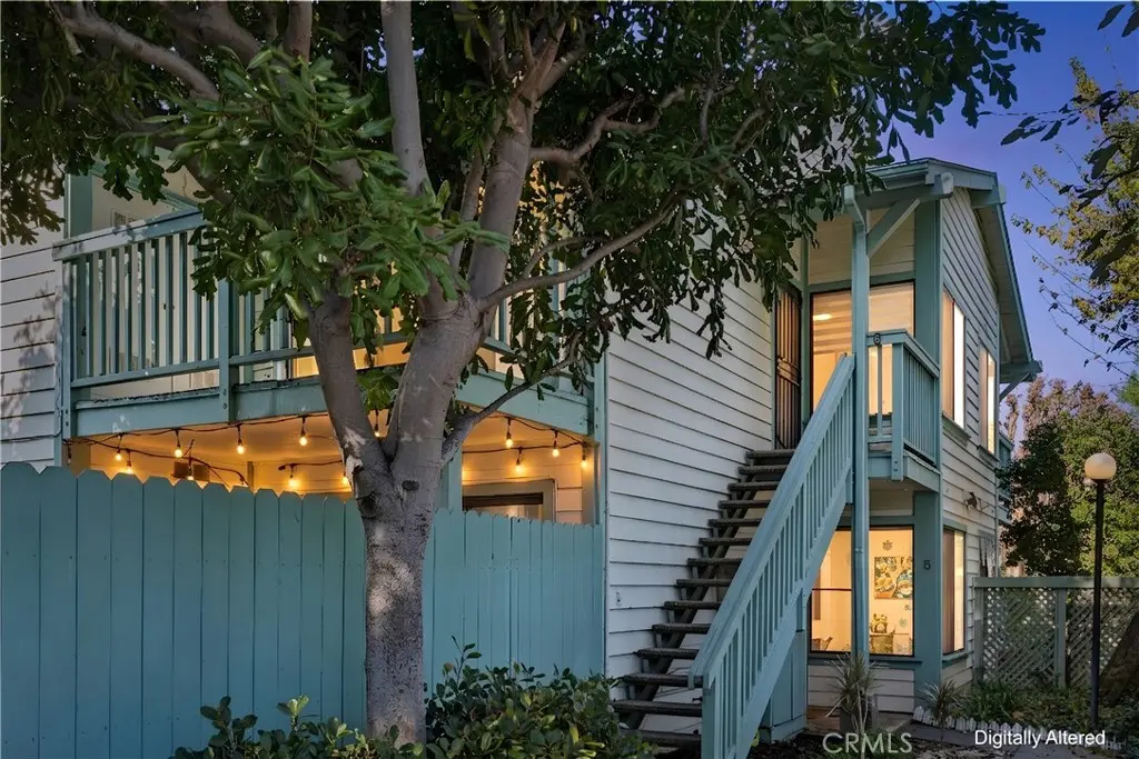 20553 S Vermont Avenue 6, Torrance, CA — listing photo 1