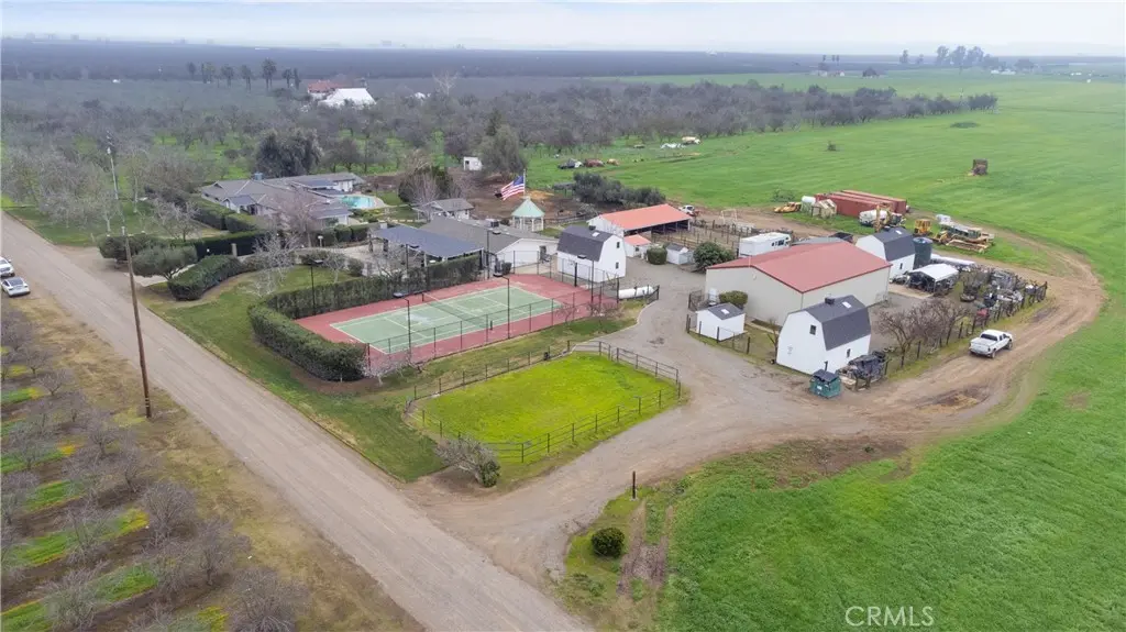 4280 Ipsen, Le Grand, CA — listing photo 1