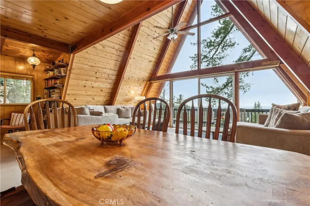 24032 Skyland, Crestline, CA — listing photo 1