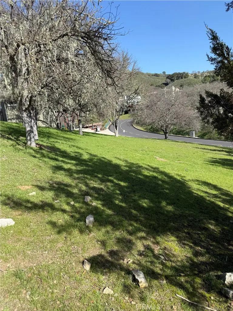 2449 Captains, Bradley, CA — listing photo 1