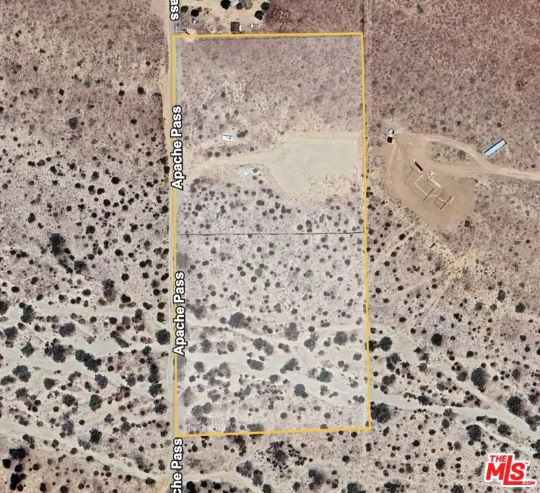 3085 Apache Pass / Bypass, Pioneertown, CA — listing photo 1