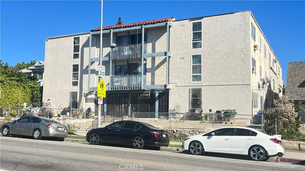 Apartment for sale at 2614 Griffin Avenue, Los Angeles, CA