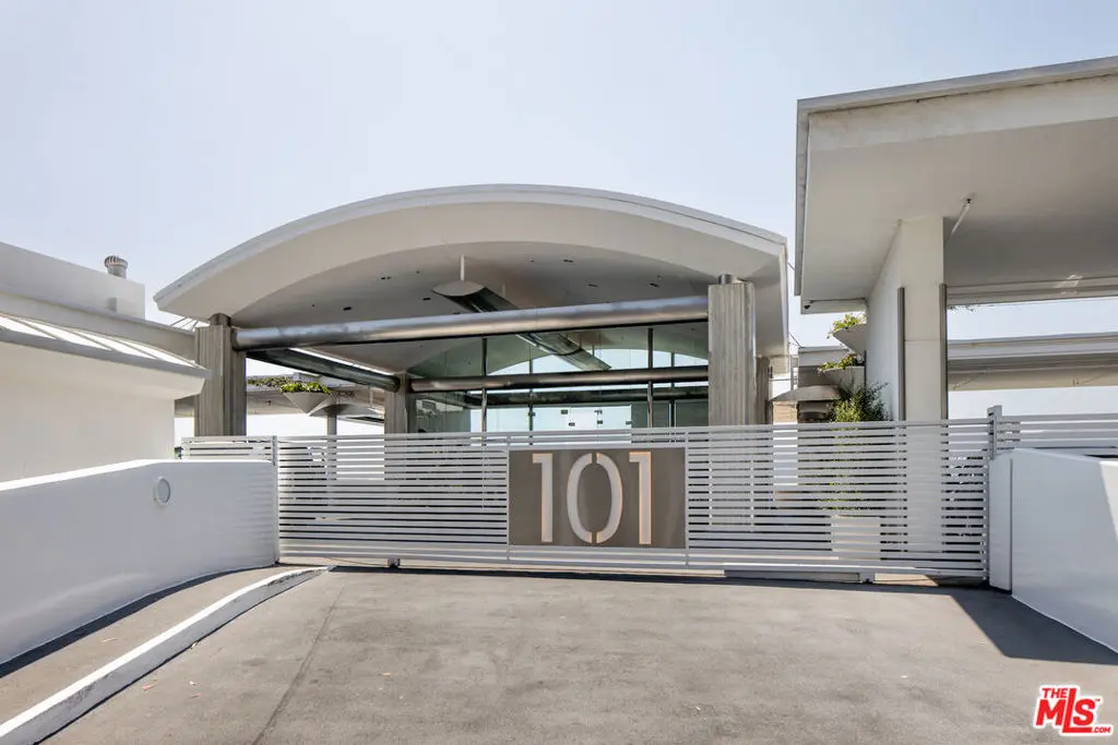 101 Ocean Avenue F402, Santa Monica, CA — listing photo 1