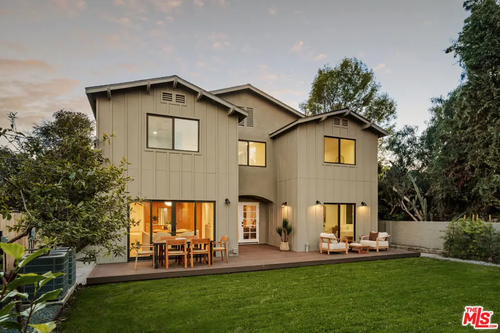Single Family Residence for sale at 4626 Berryman Avenue, Culver City, CA featuring 5 beds and 5 baths