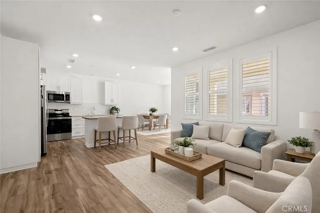 Condominium for sale at 6123 Valentina Way 303, Eastvale, CA featuring 1 bed and 1 bath