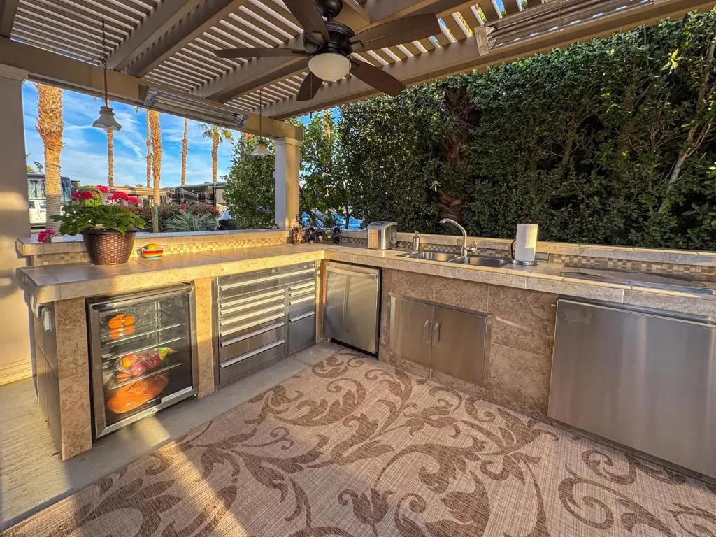 Mobile Home for sale at 80394 Ave 48 47, Indio, CA