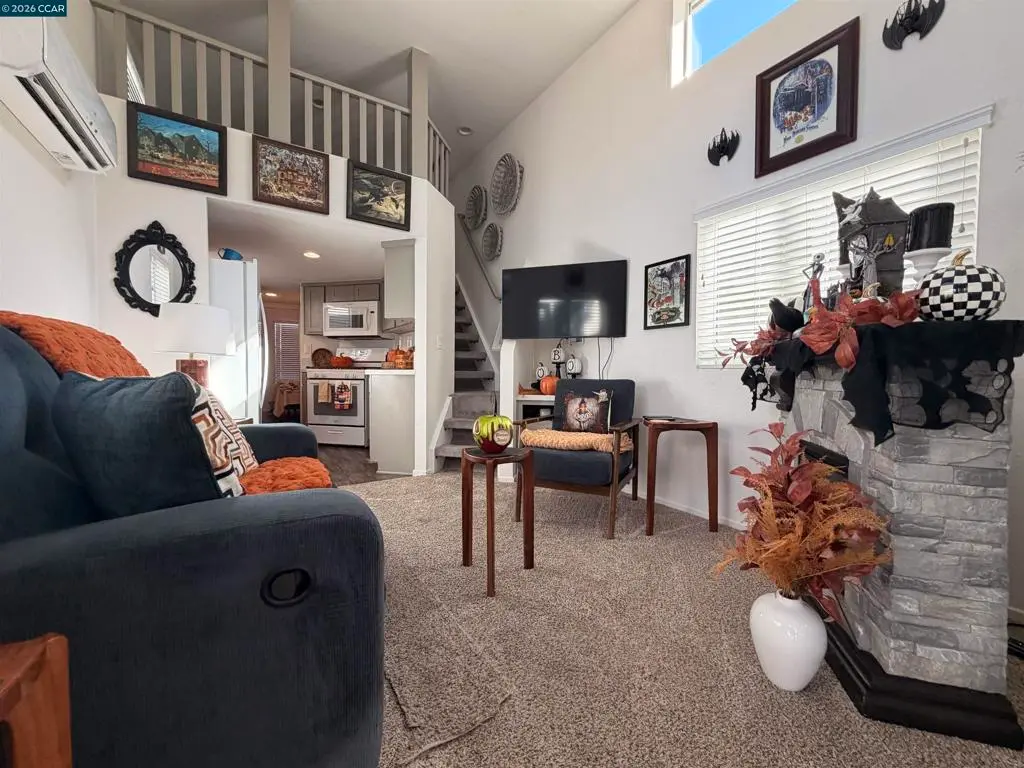 Manufactured In Park for sale at 16711 Marsh Creek Rd, Clayton, CA featuring 1 bed and 1 bath