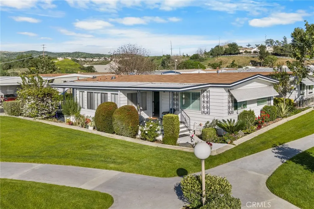 16902 Lake Pleasant Lane 216, Yorba Linda, CA — listing photo 1
