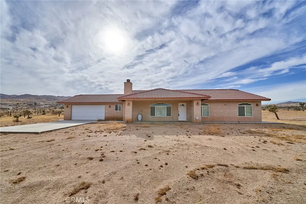 25625 Rancho, Apple Valley, CA — listing photo 1