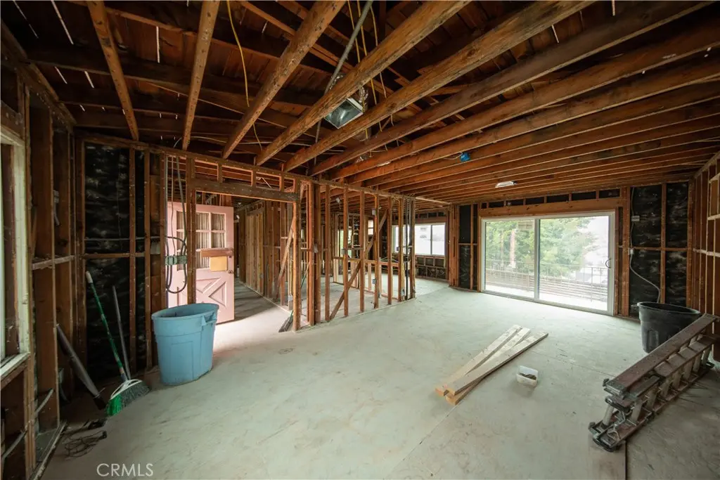 Single Family Residence for sale at 3535 Verdugo Vista, Los Angeles, CA featuring 3 beds and 2 baths