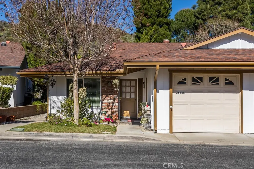 26856 Oak Branch Circle, Newhall, CA — listing photo 1