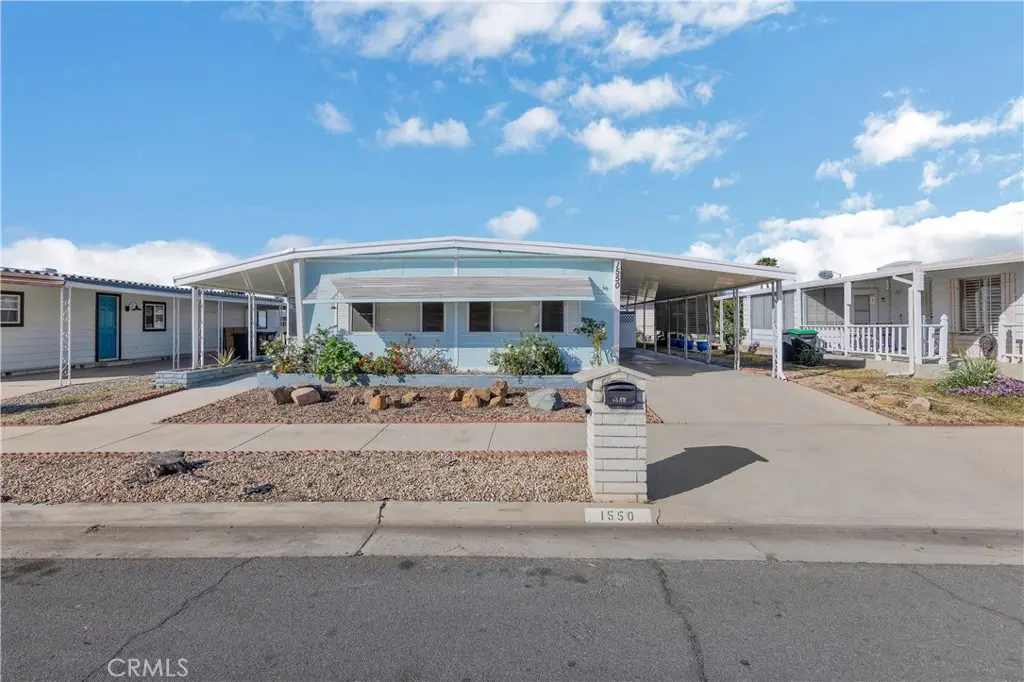 Manufactured In Park for sale at 1550 SAN VICENTE, Hemet, CA featuring 2 beds and 2 baths