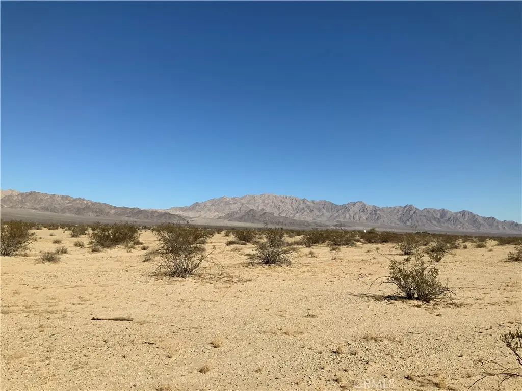 0 Horseshoe Trail, Oro Grande, CA — listing photo 1