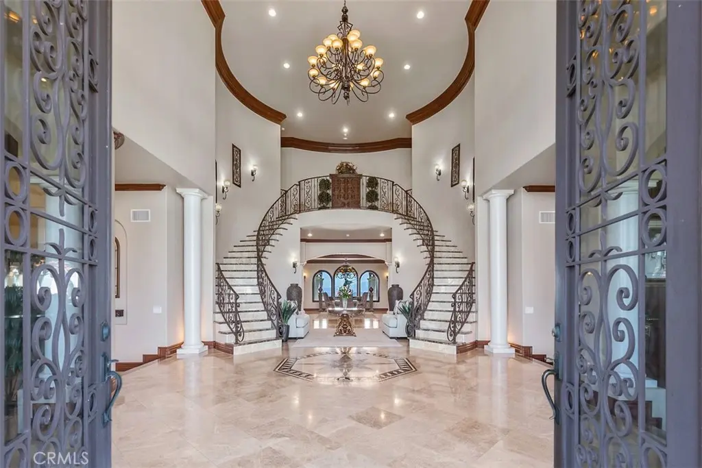 Single Family Residence for sale at 36852 Calle De Lobo, Murrieta, CA featuring 7 beds and 10 baths