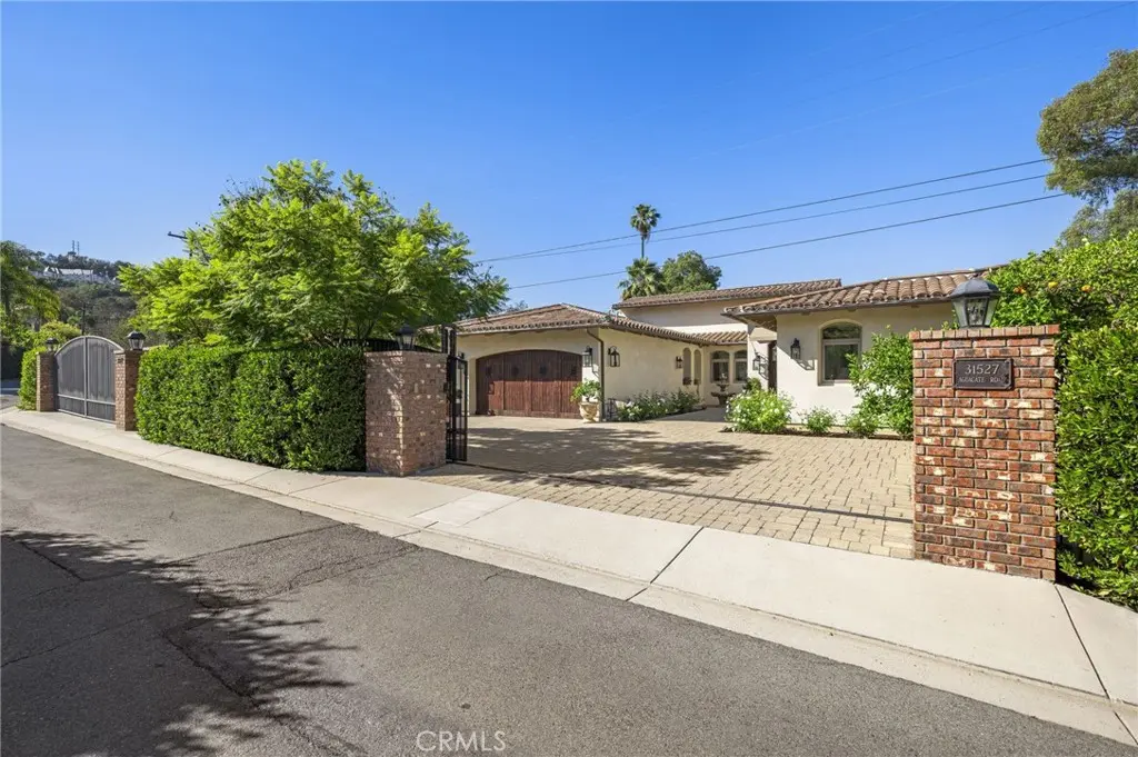 31527 Aguacate Road, San Juan Capistrano, CA — listing photo 1