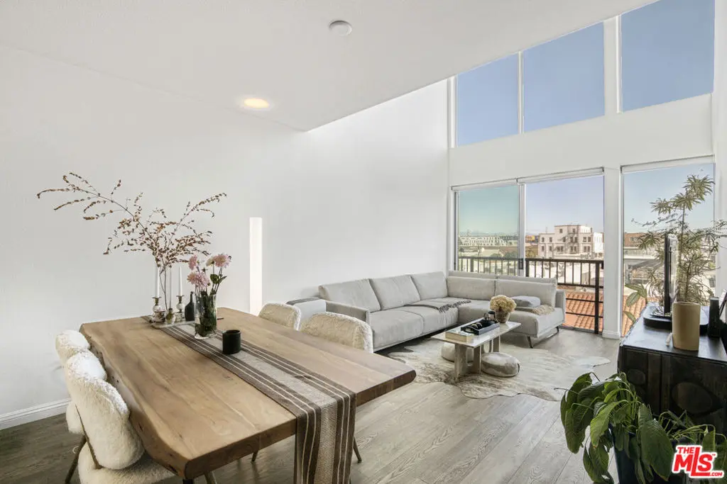 Condominium for sale at 629 Traction Avenue 412, Los Angeles, CA featuring 2 beds and 2 baths